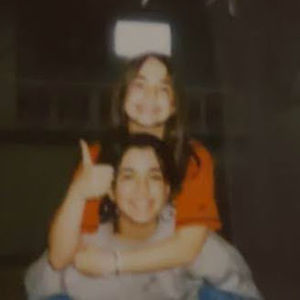 Meet your Posher, Ella